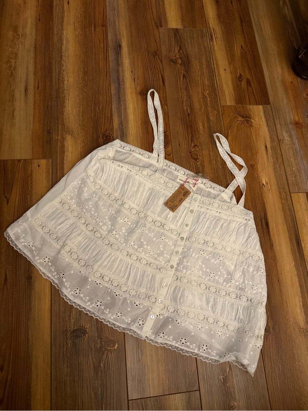 NATURAL LIFE White Lace Eyelet Button Front Cami